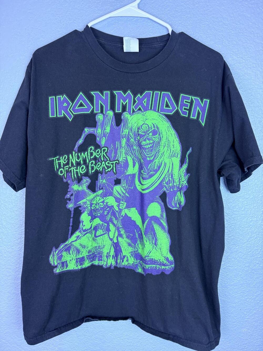 Iron Maiden Shirt Mens Large Black The Number Of The Beast Band Graphic Tee